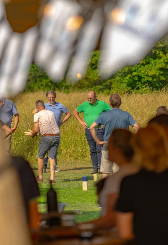 Feestelijke halfjaarlijkse bijeenkomst
